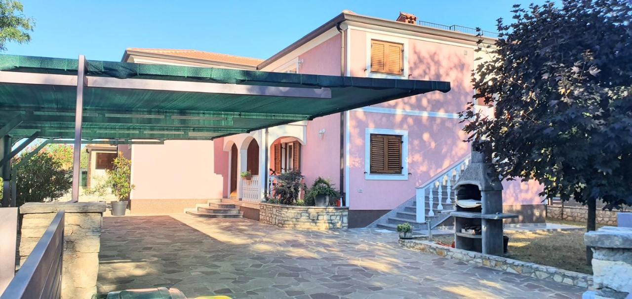 Apartmani Radmila Nova Vas  Esterno foto